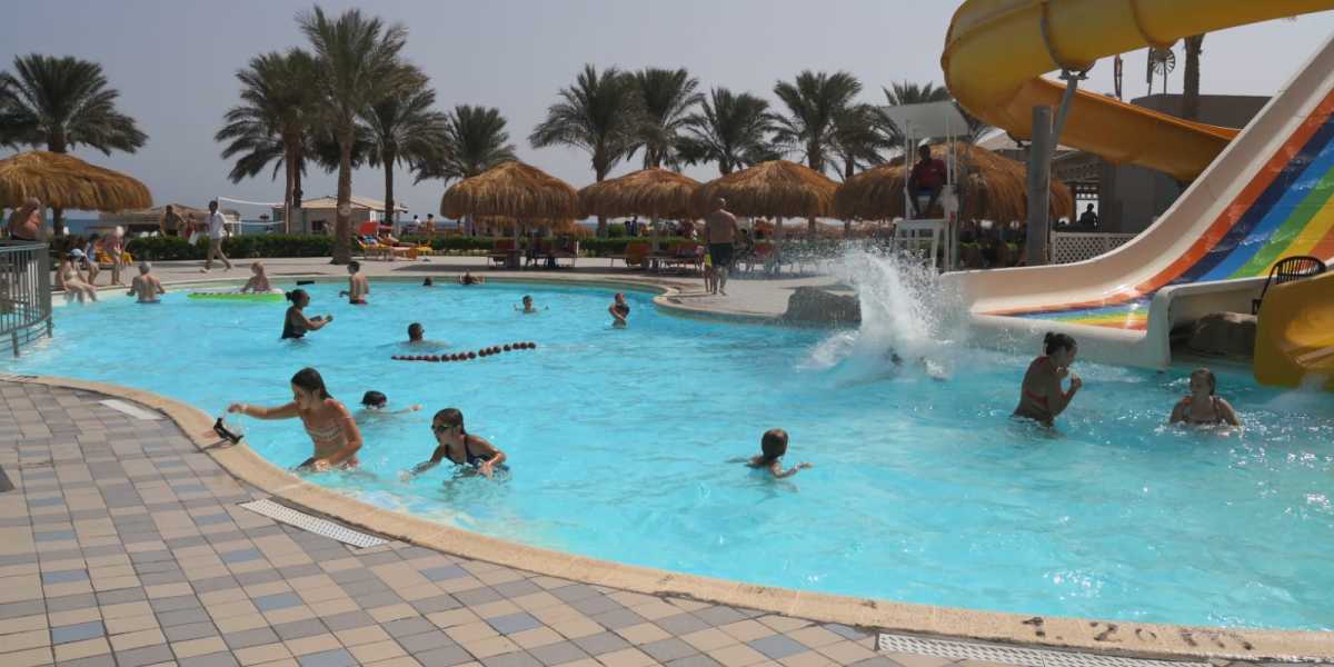 Fiecare resort din Egipt are câte un aquapark unde micuții se pot juca în voie