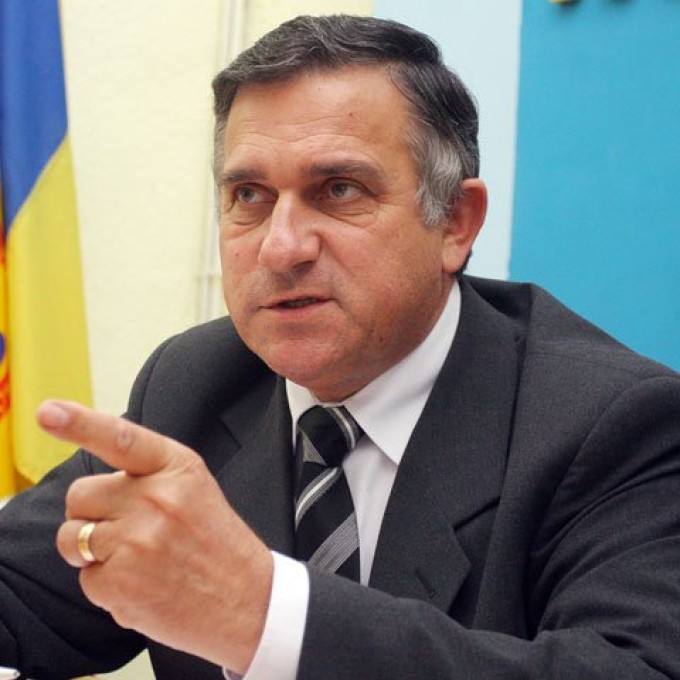 Gheorghe Funar candidează la președinție