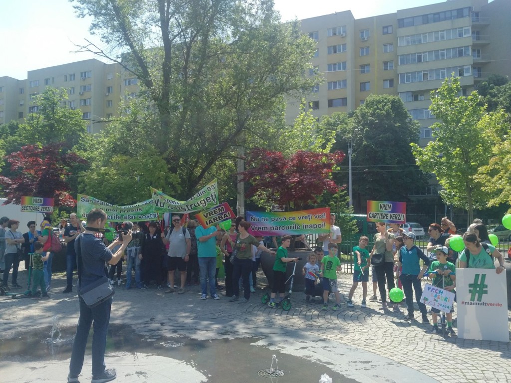 marș pentru Parcul Brâncuși