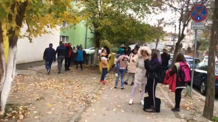 Locatarii unui bloc deratizat din Timișoara, evacuaţi de două ori în mai puţin de 24 de ore